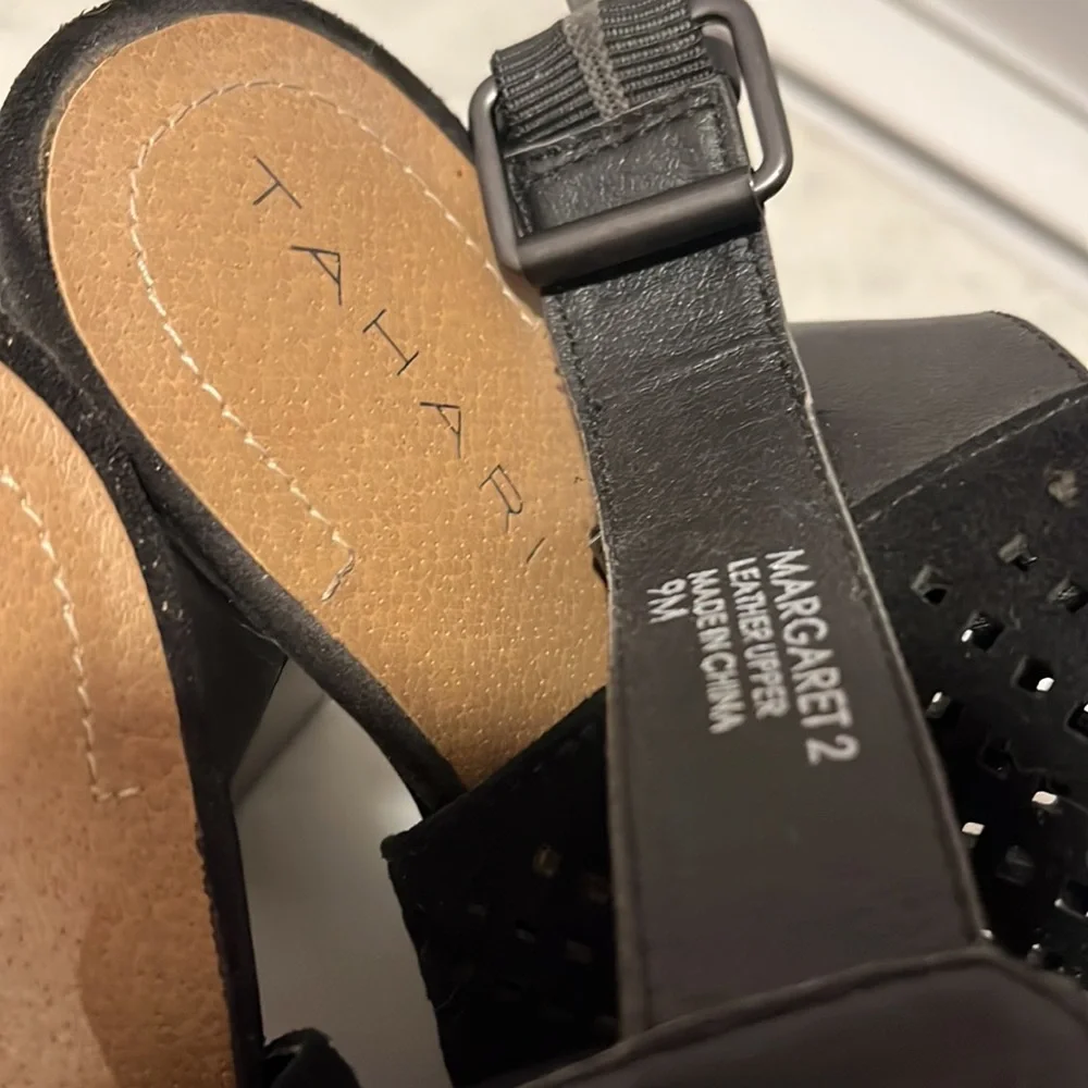 Women’s heels - Picture 2 of 4